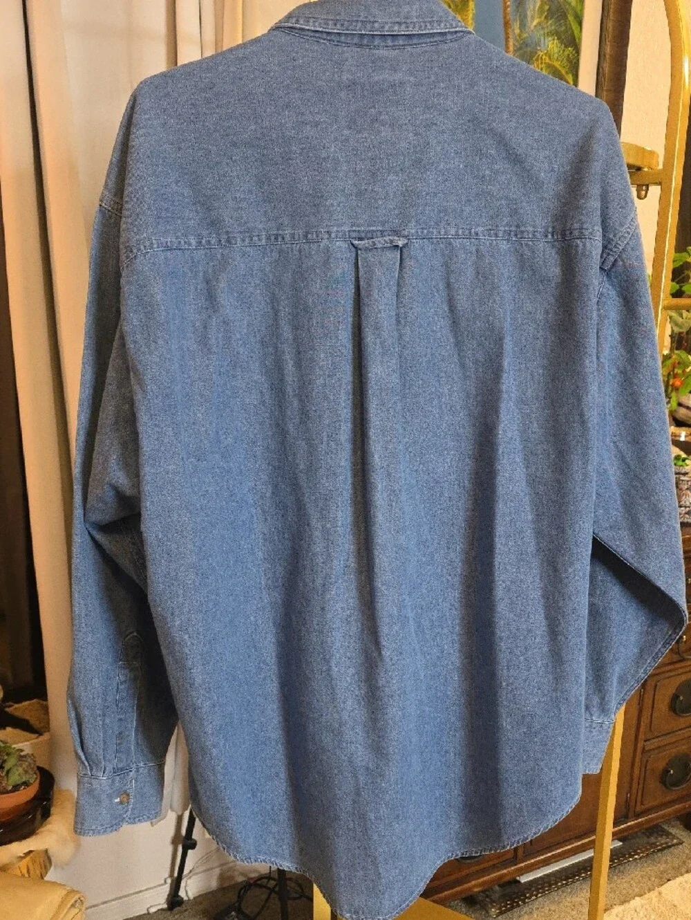 Chaps Men's Blue Denim Long-Sleeve Button-Down Shirt